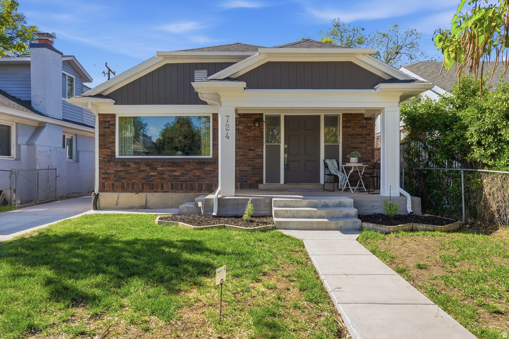 724 E BROWNING Salt Lake City, UT 84105