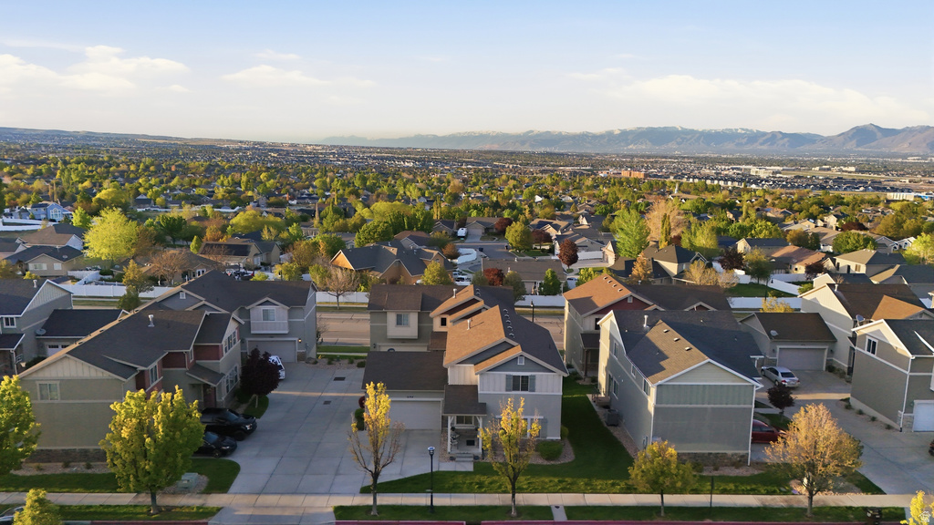 5194 W WINDOM RD Herriman, UT 84096