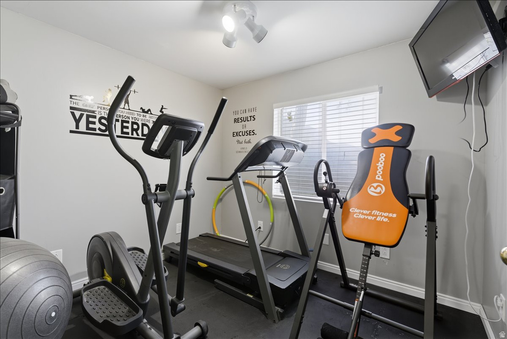 838 W 740 S Tooele, UT 84074