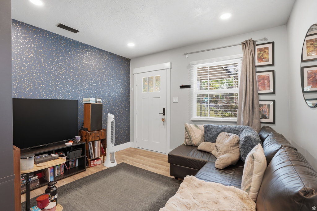 42 W 500 N Salt Lake City, UT 84103