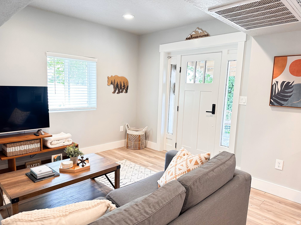 42 W 500 N Salt Lake City, UT 84103