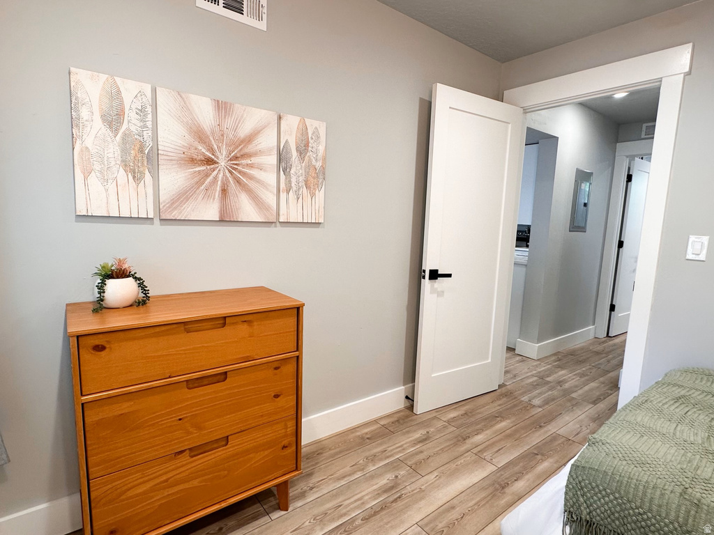 42 W 500 N Salt Lake City, UT 84103