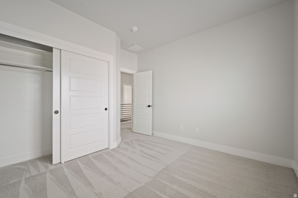 6818 W ORANGE LEAF LN Herriman, UT 84096