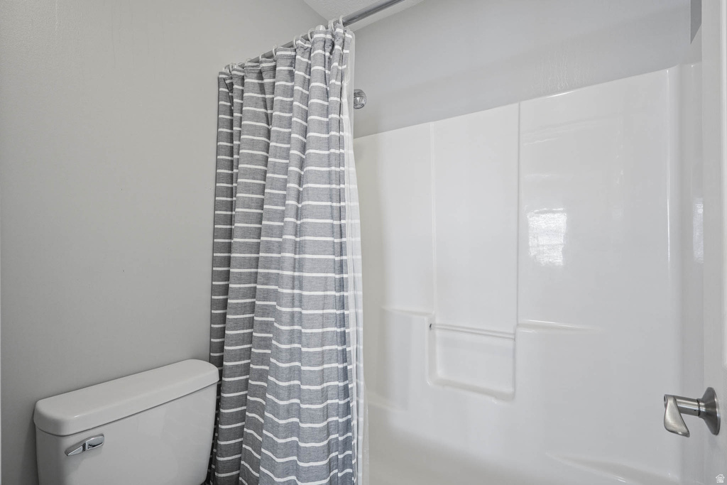 140 N BAMBERGER RD North Salt Lake, UT 84054