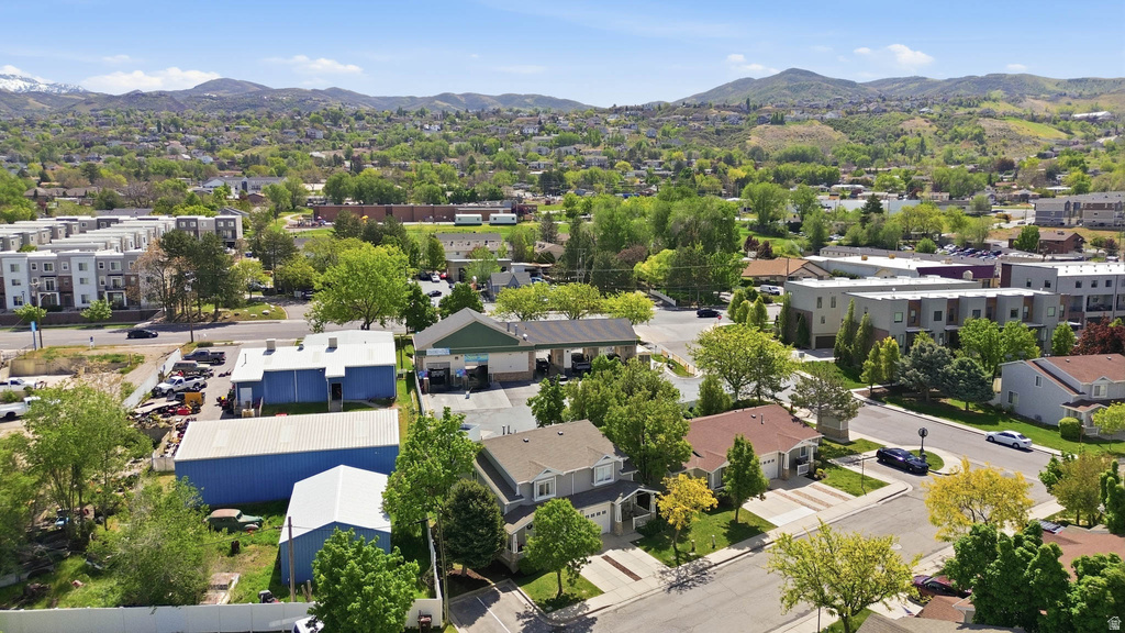 140 N BAMBERGER RD North Salt Lake, UT 84054