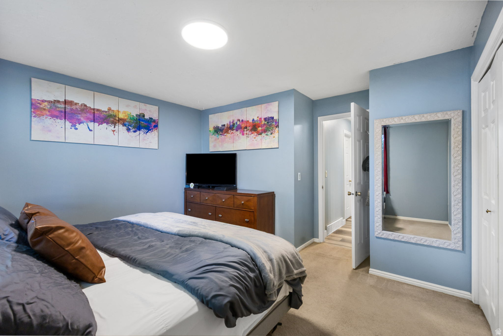 4403 S ROXBOROUGH ST West Valley City, UT 84119