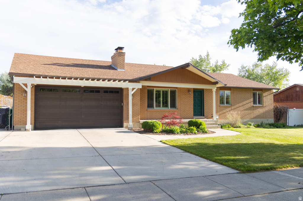 218 E GOLDEN WILLOW CIR Sandy, UT 84070