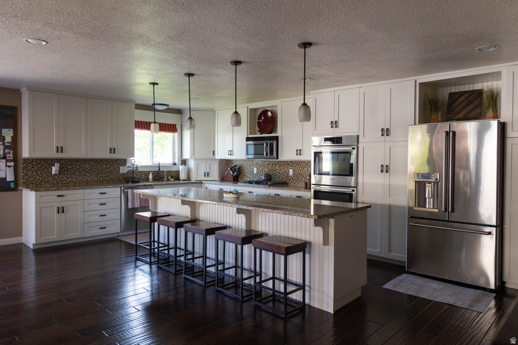 218 E GOLDEN WILLOW CIR Sandy, UT 84070