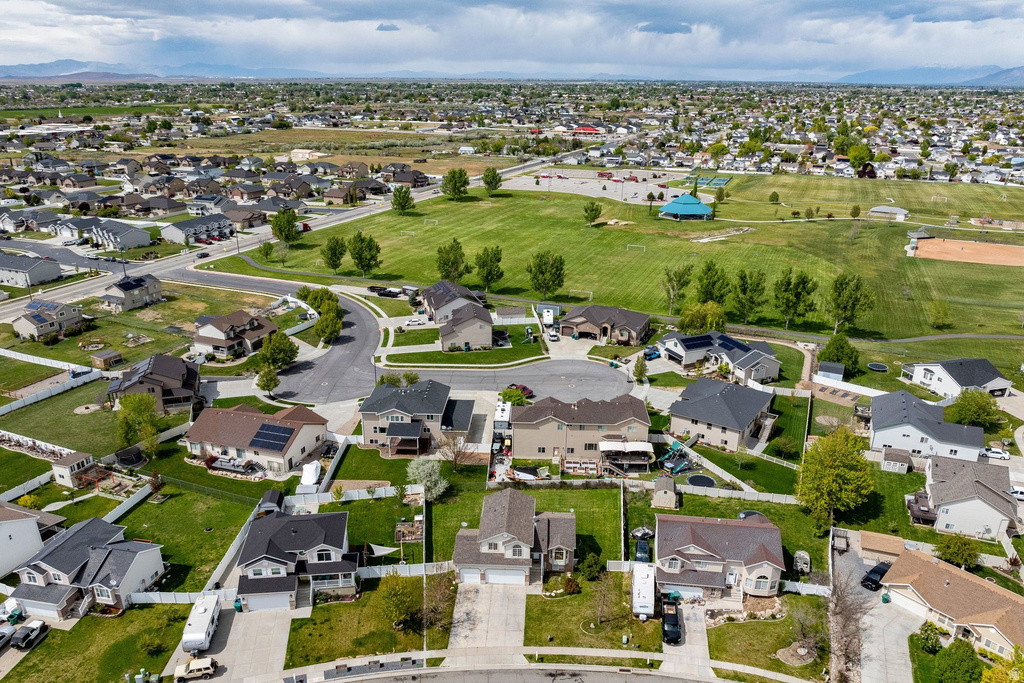 4212 W 5850 S Roy, UT 84067