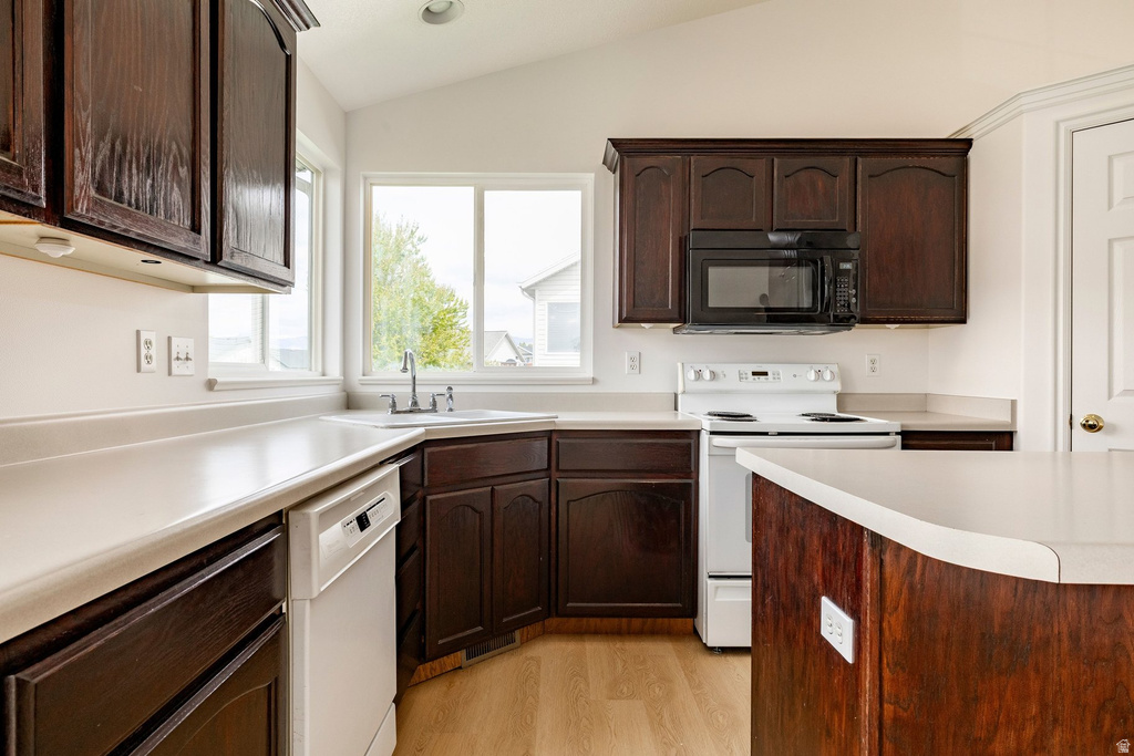 4212 W 5850 S Roy, UT 84067