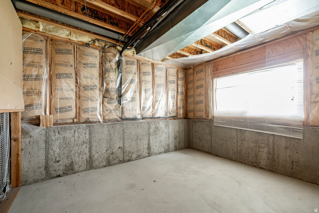 4212 W 5850 S Roy, UT 84067