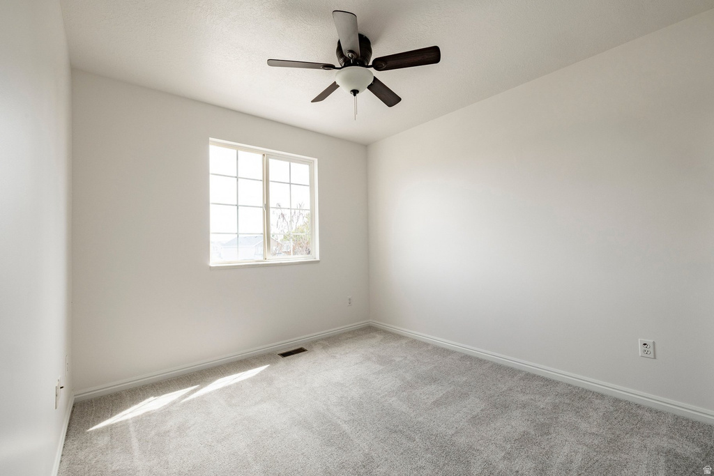 4212 W 5850 S Roy, UT 84067