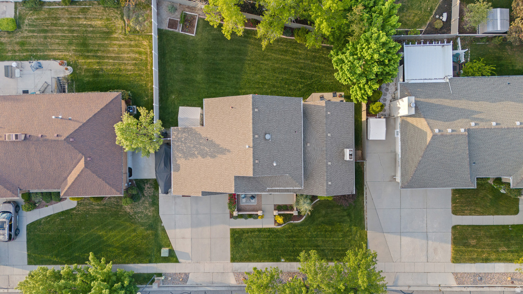 2247 E WILLOW HILLS DR Sandy, UT 84093