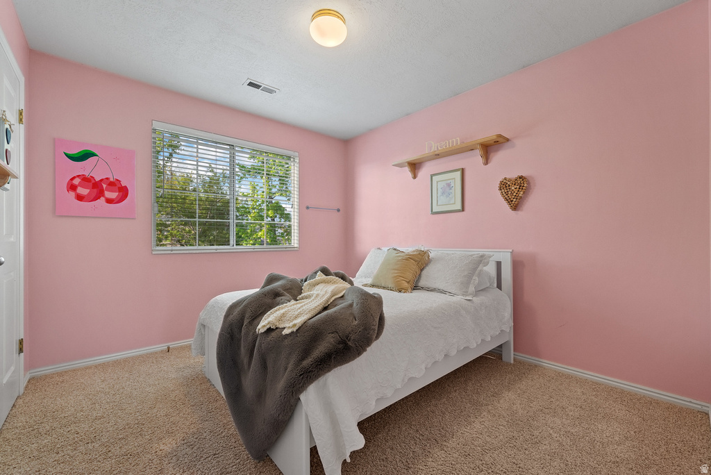 2247 E WILLOW HILLS DR Sandy, UT 84093