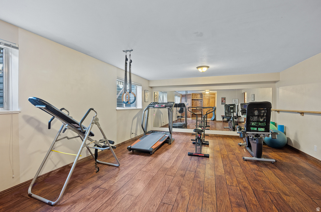 2247 E WILLOW HILLS DR Sandy, UT 84093