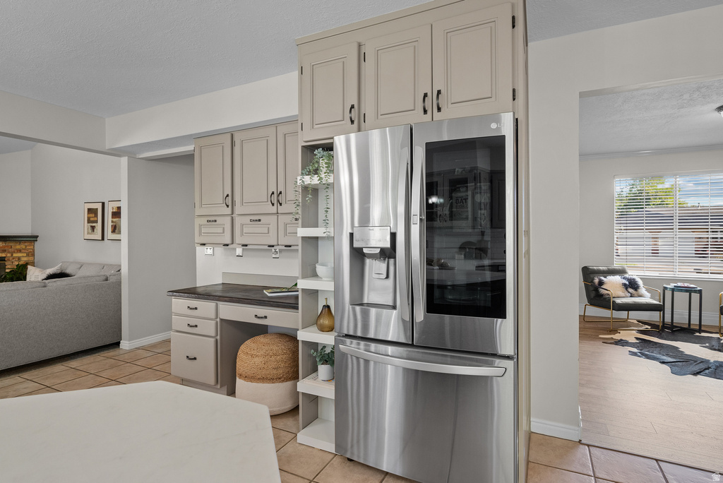 2247 E WILLOW HILLS DR Sandy, UT 84093