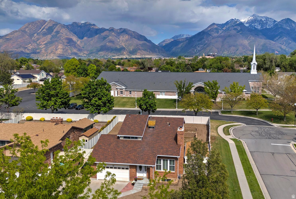 7693 S CHAD ST Midvale, UT 84047