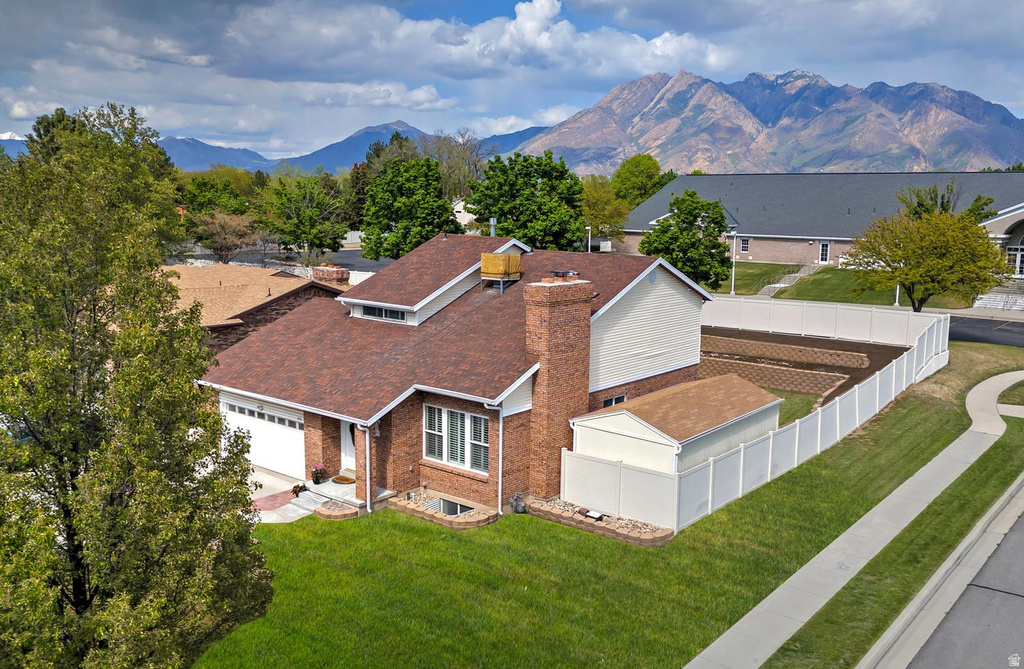 7693 S CHAD ST Midvale, UT 84047