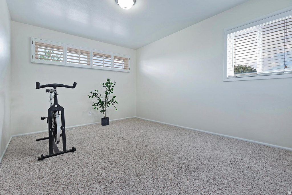 7693 S CHAD ST Midvale, UT 84047