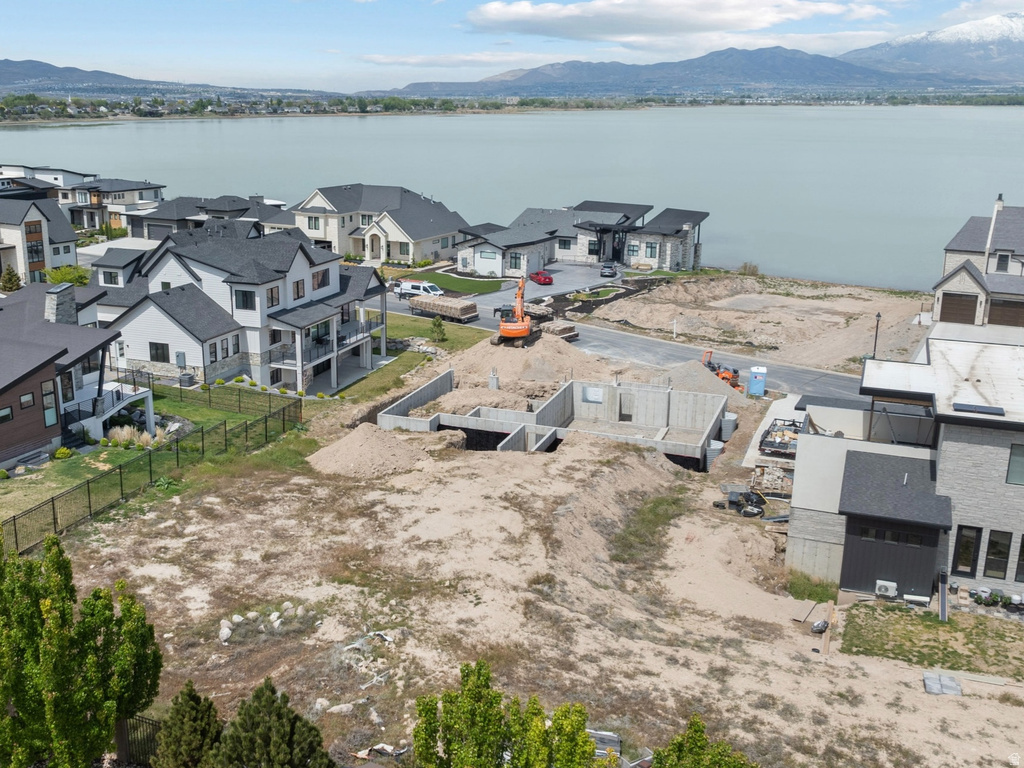 1627 S WILTSHIRE LN #103 Saratoga Springs, UT 84045