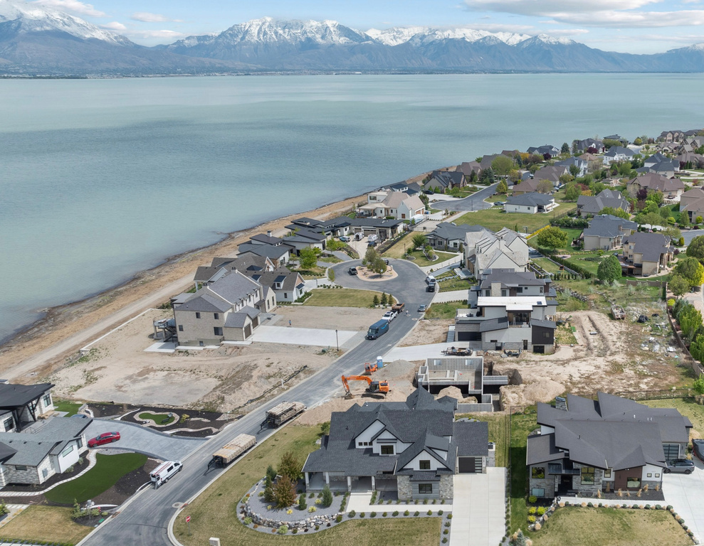 1627 S WILTSHIRE LN #103 Saratoga Springs, UT 84045