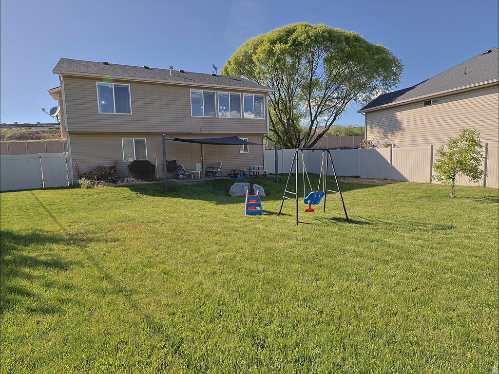 3832 PARKER DR Riverdale, UT 84405