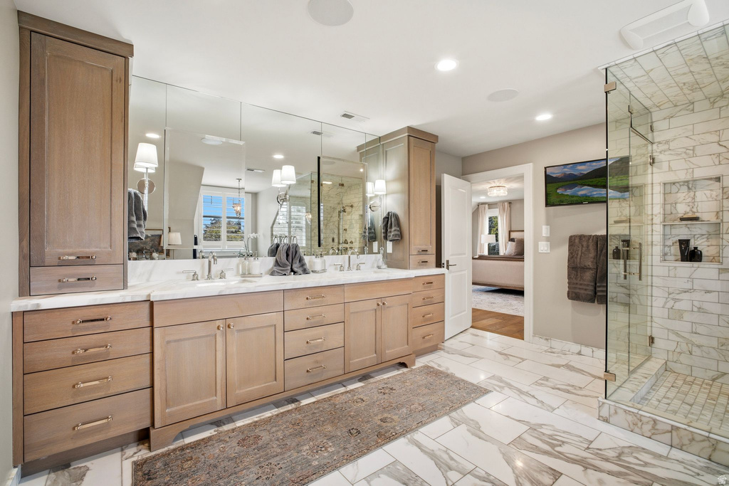 12 NORTHRIDGE LN Sandy, UT 84092