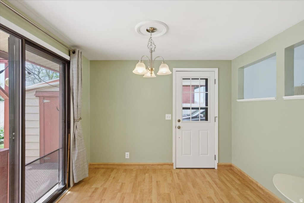 211 W 5250 S Washington Terrace, UT 84405