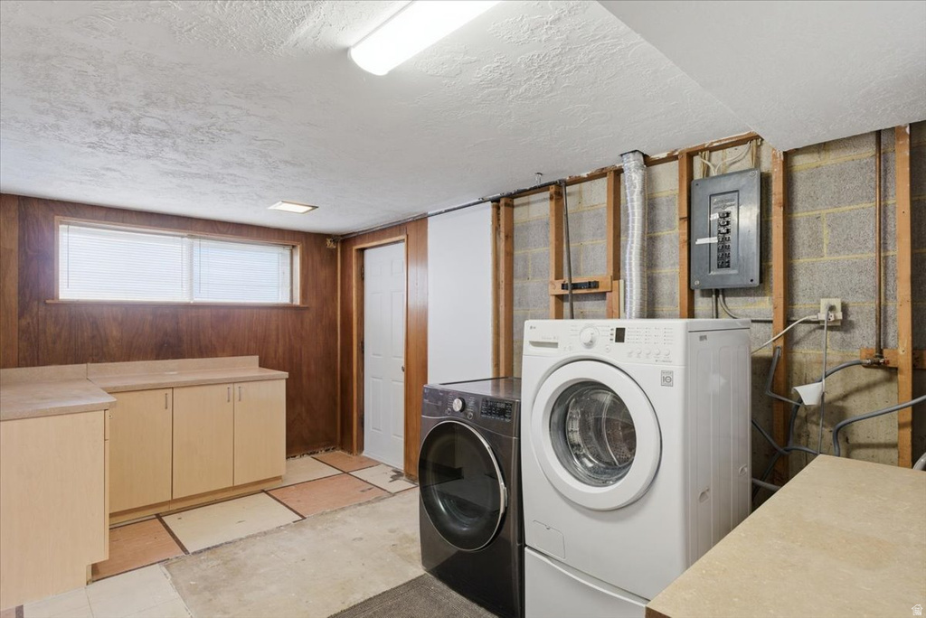 211 W 5250 S Washington Terrace, UT 84405