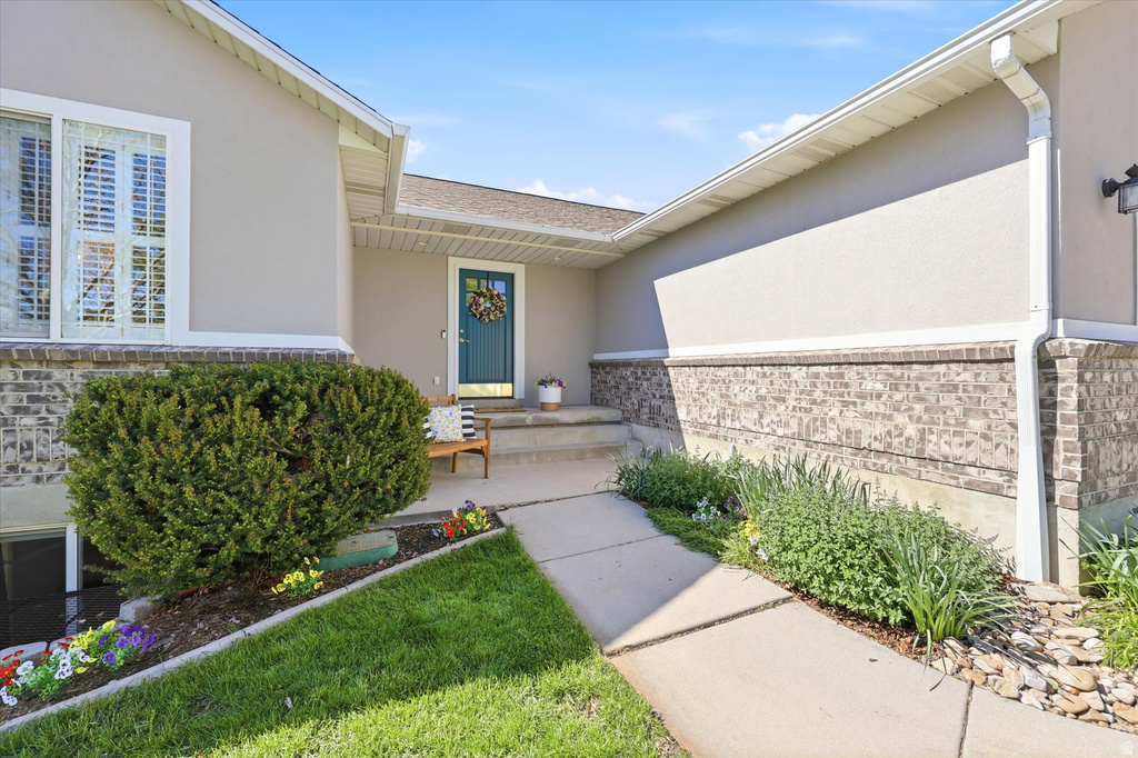 4201 W 9580 S South Jordan, UT 84009