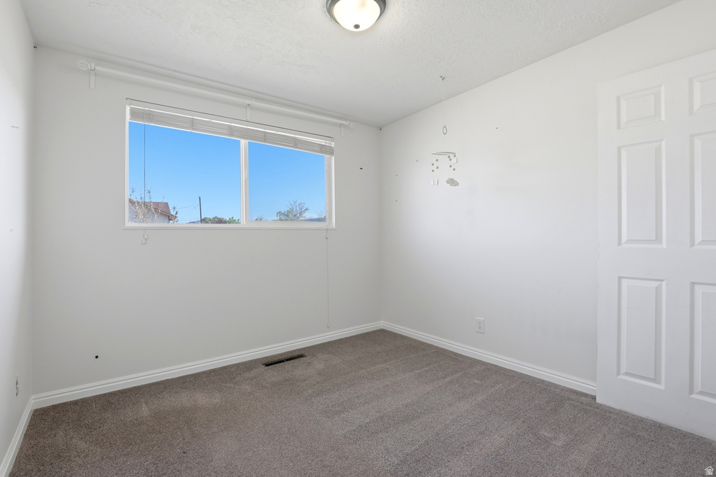 535 W SPACERAMA DR Murray, UT 84123