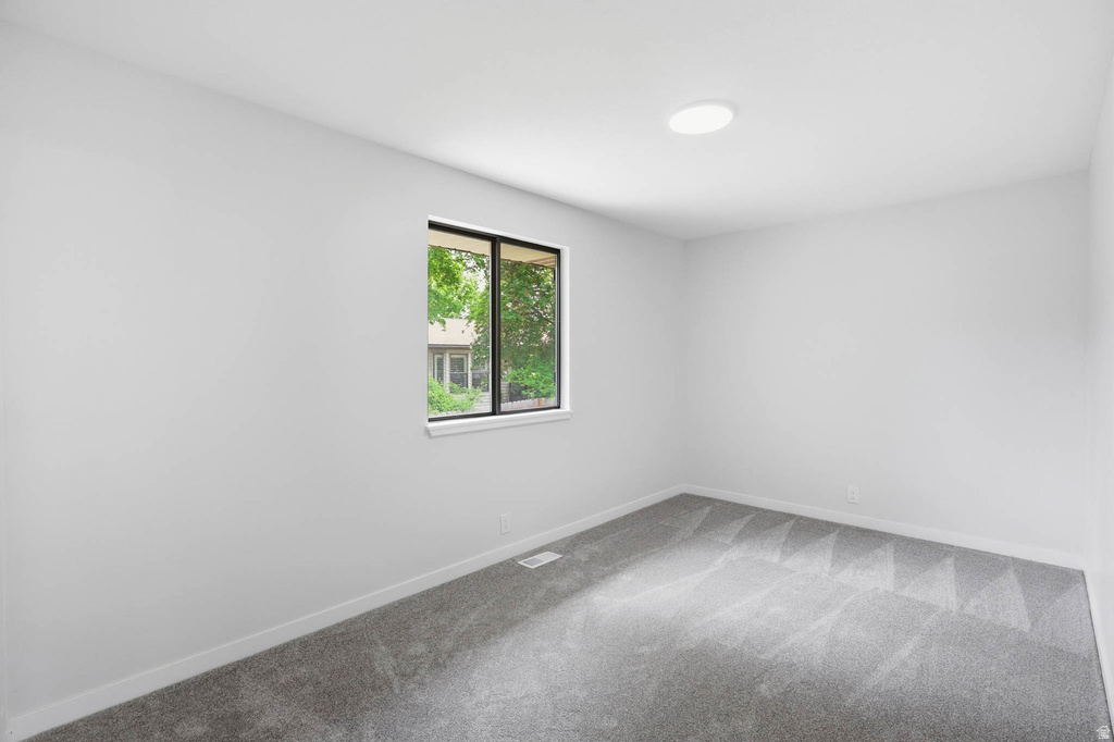 1978 E GREGSON AVE Millcreek, UT 84106