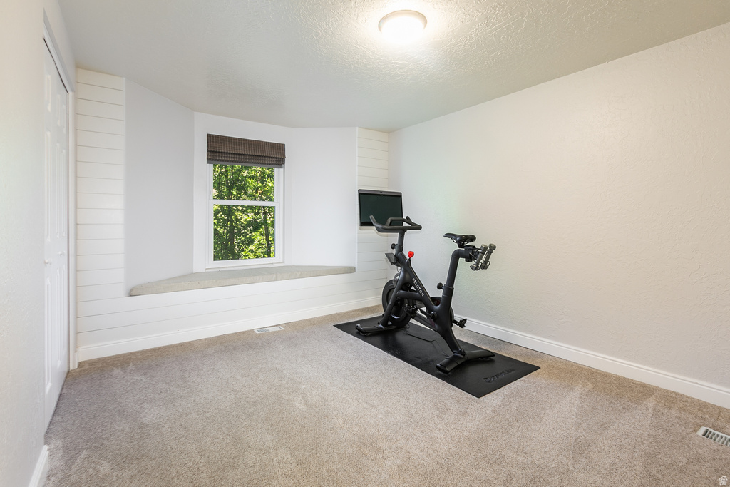 1690 SHOSHONE DR Ogden, UT 84403