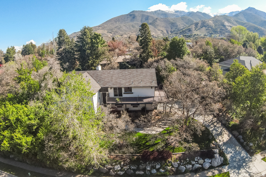 1690 SHOSHONE DR Ogden, UT 84403