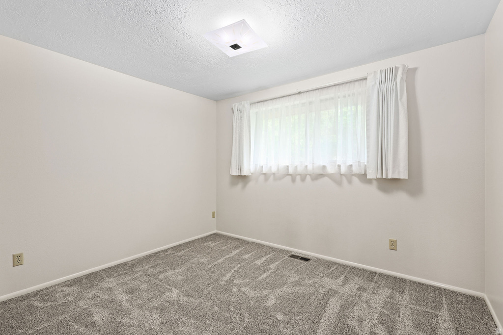 3082 N 425 E North Ogden, UT 84414