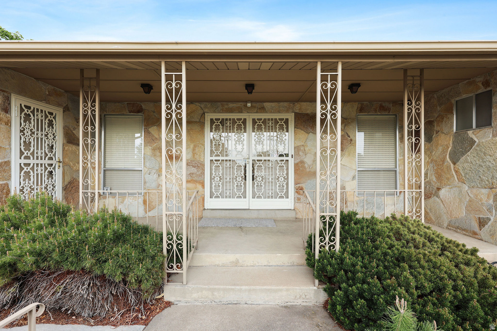 3082 N 425 E North Ogden, UT 84414