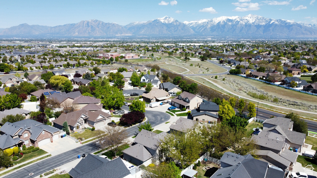 5413 W SAWTELL WAY West Jordan, UT 84081