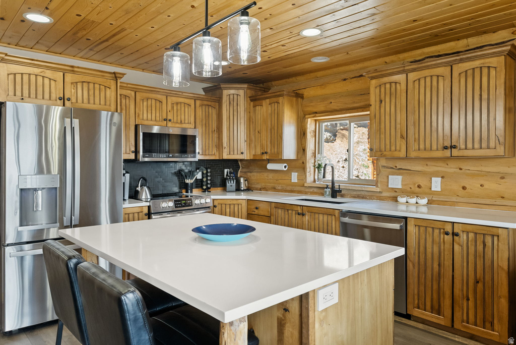 745 N CAMBRY DR Garden City, UT 84028