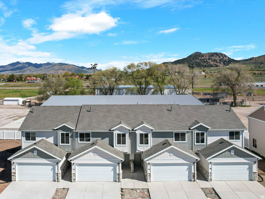 66 CEDAR LN Malad City, ID 83252
