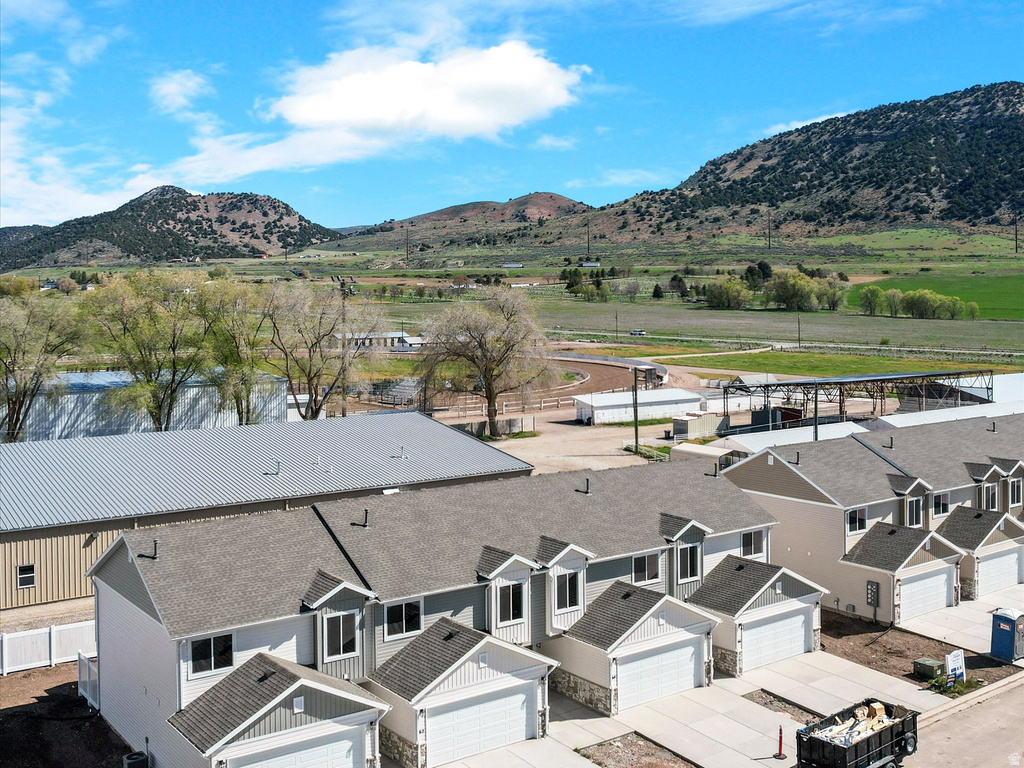 66 CEDAR LN Malad City, ID 83252