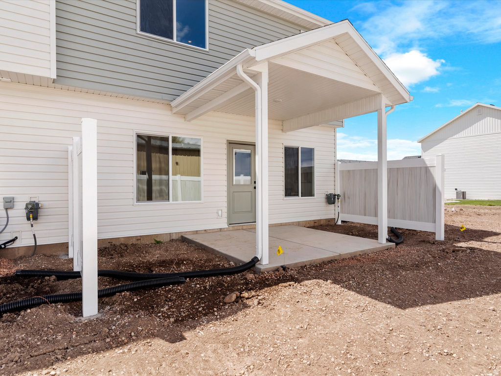 66 CEDAR LN Malad City, ID 83252