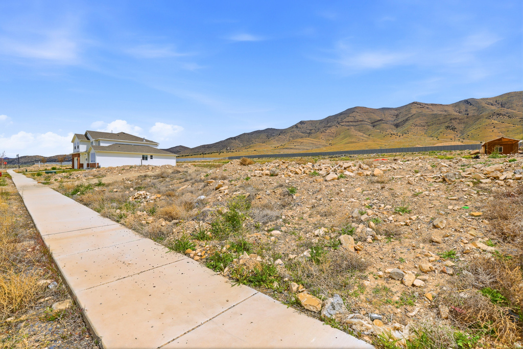 2930 N JOJO RD Eagle Mountain, UT 84005