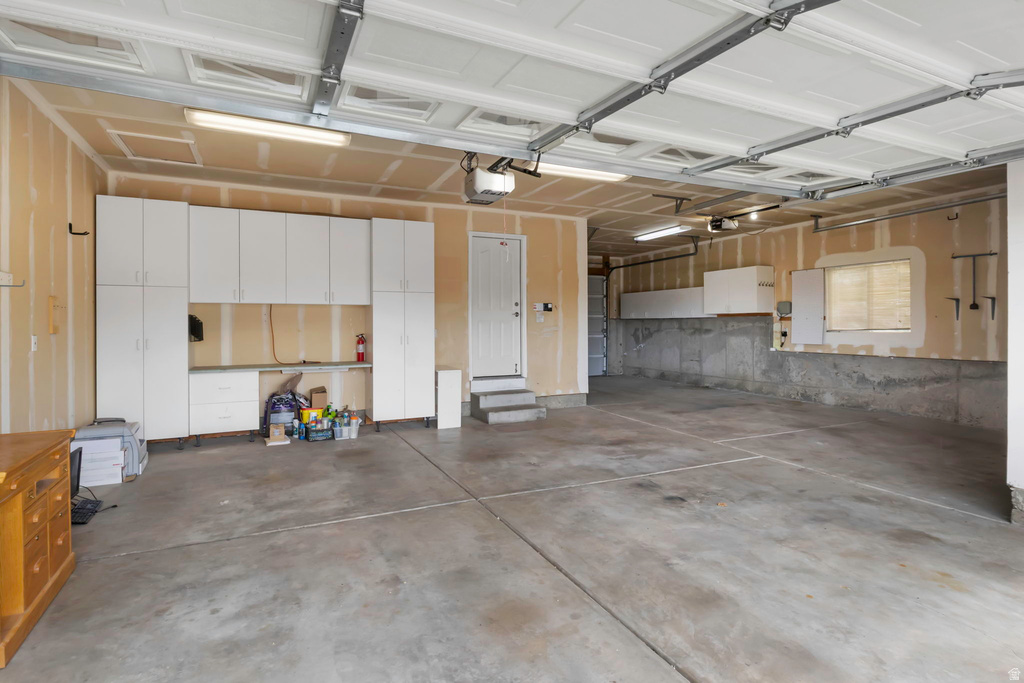 43 E PEACHTREE DR Centerville, UT 84014