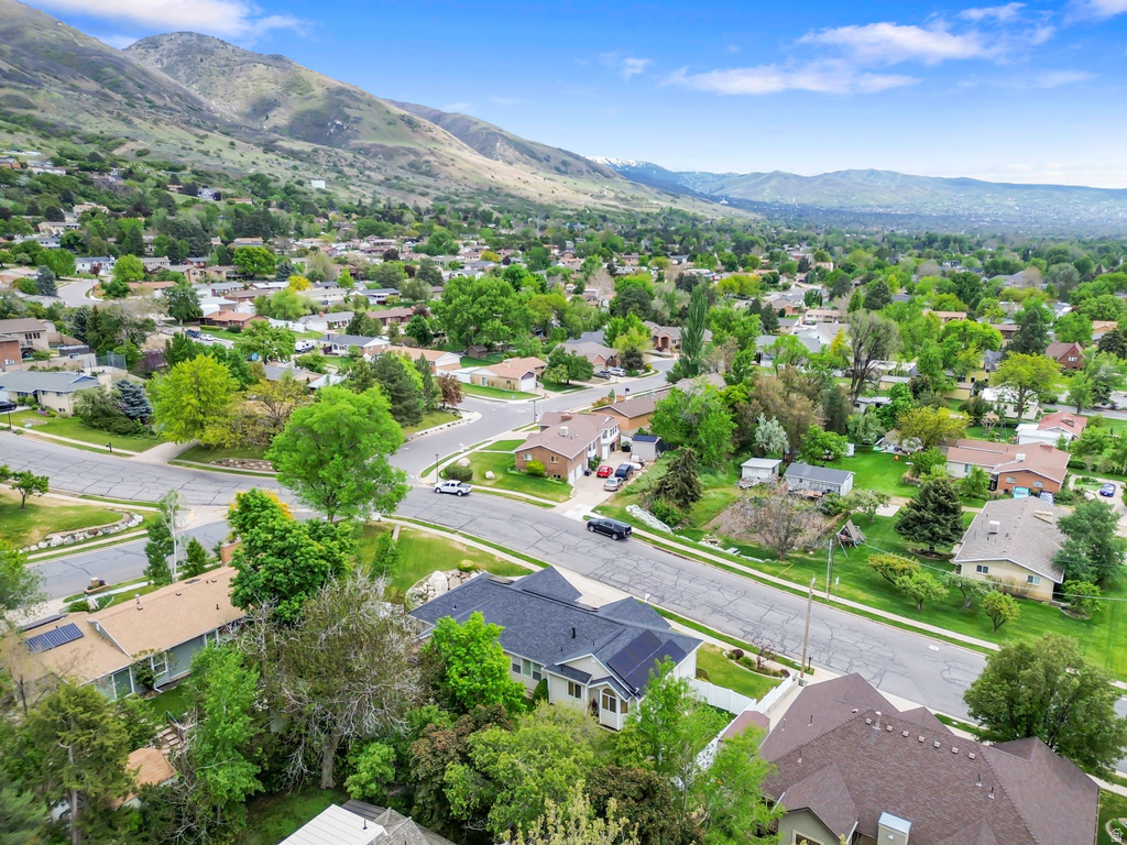 43 E PEACHTREE DR Centerville, UT 84014