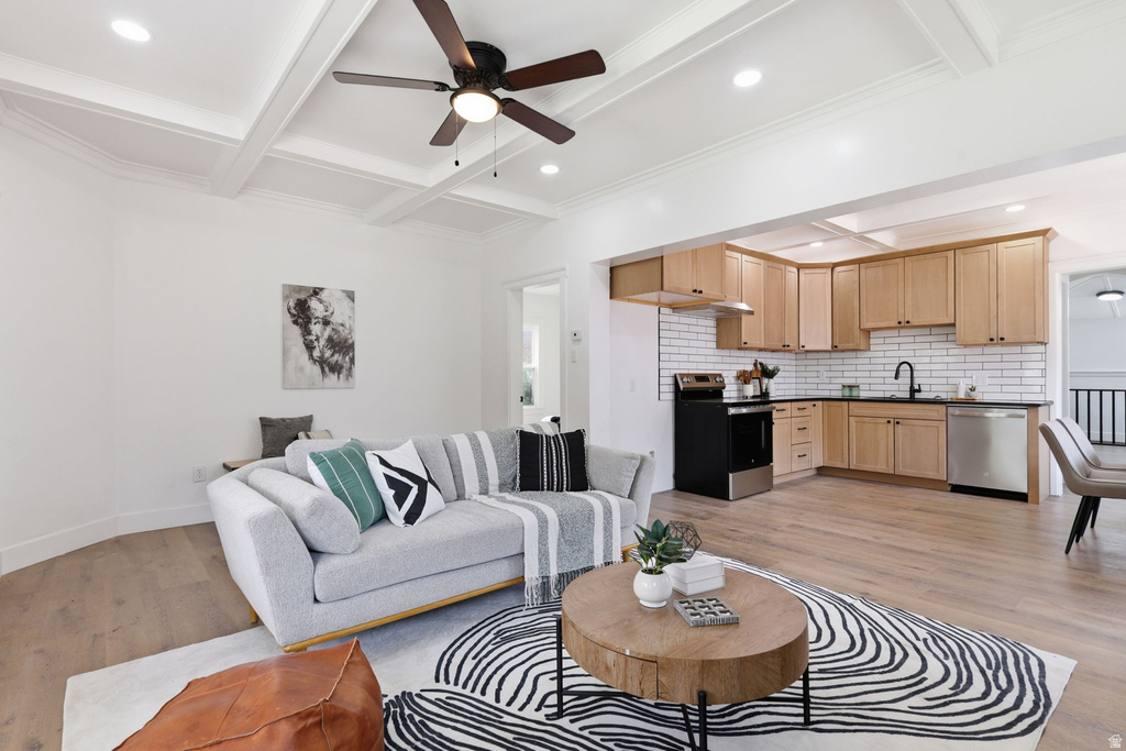 2541 BRINKER AVE Ogden, UT 84401