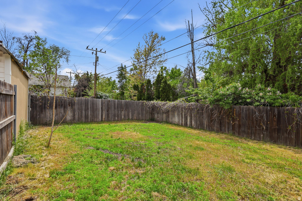 2541 BRINKER AVE Ogden, UT 84401