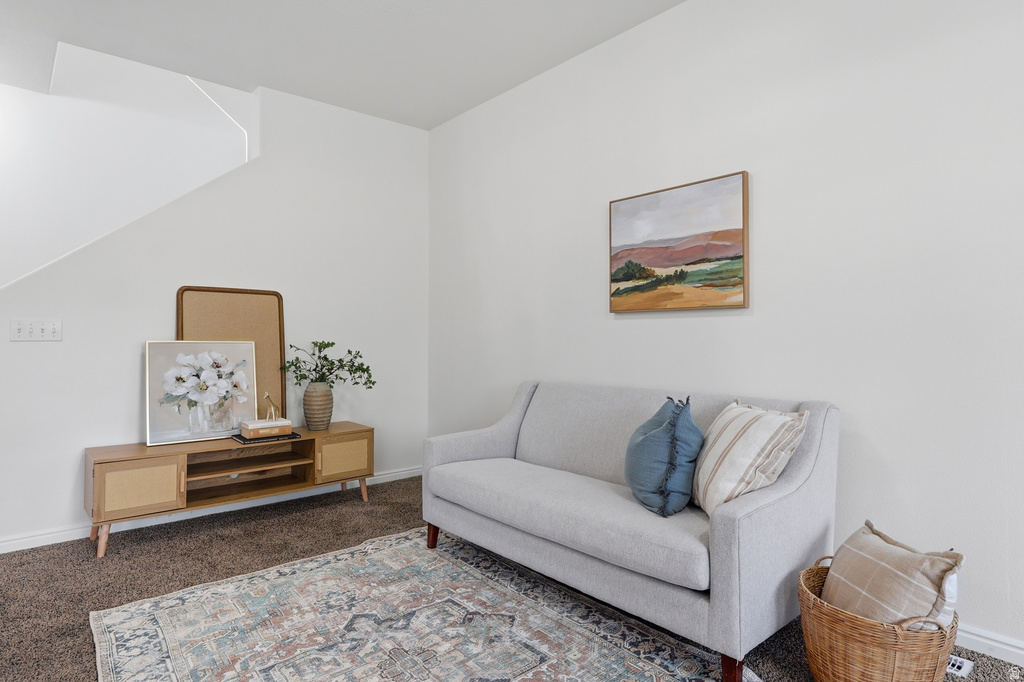 1592 W WYNVIEW LN South Jordan, UT 84095