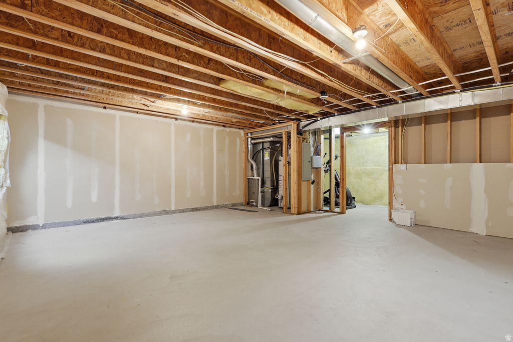 1592 W WYNVIEW LN South Jordan, UT 84095