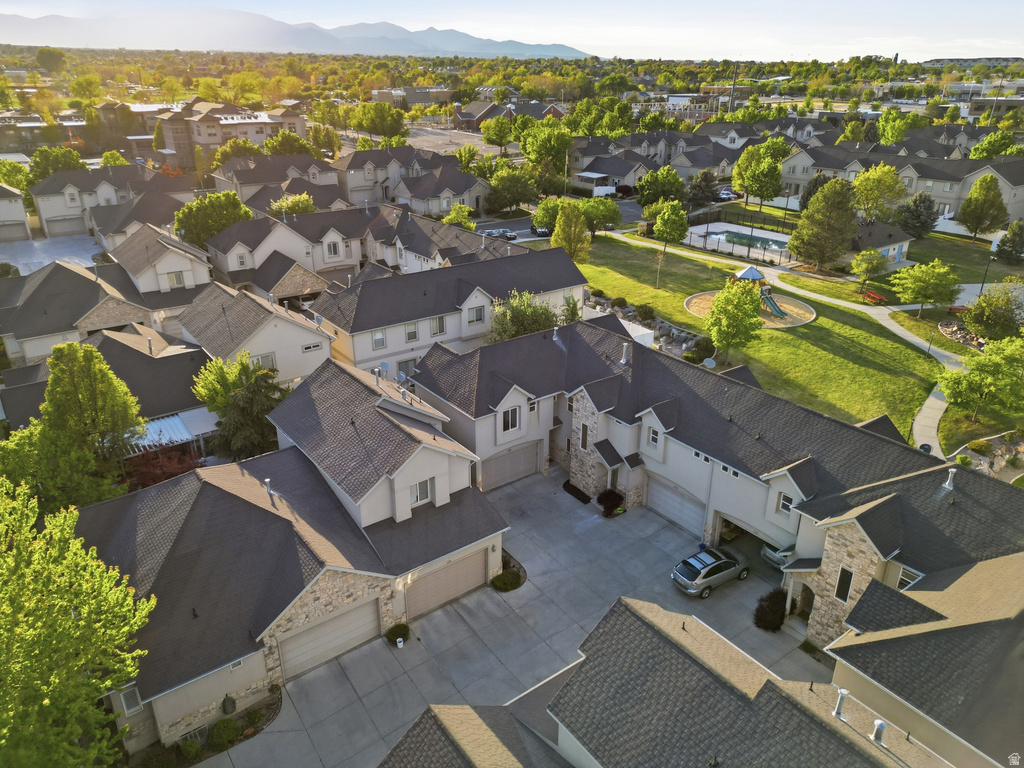 1592 W WYNVIEW LN South Jordan, UT 84095