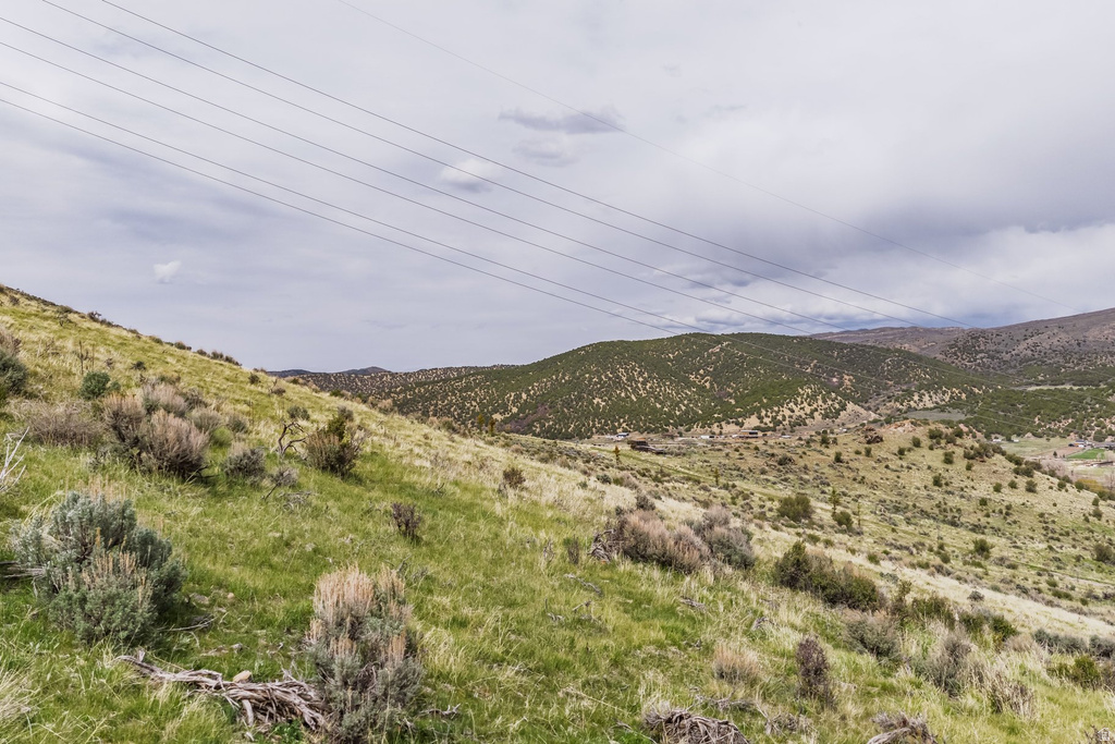 6325 N ELK RIDGE RD Peoa, UT 84061